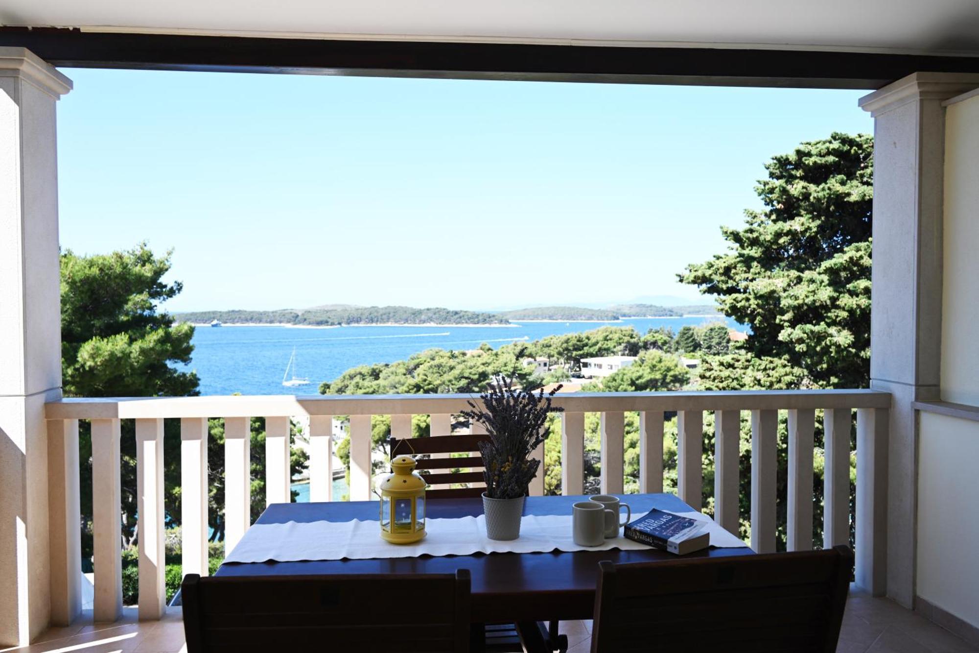 Hvar Villa Malisko Apartments Хвар Екстериор снимка