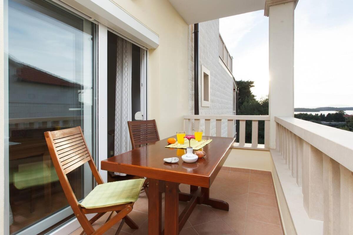 Hvar Villa Malisko Apartments Хвар Екстериор снимка